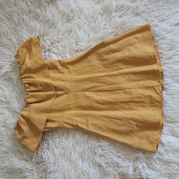 asos Pull&Bear Off Shoulder Ruffle Button Down Linen Dress in Honeycomb Gold - Picture 4 of 12